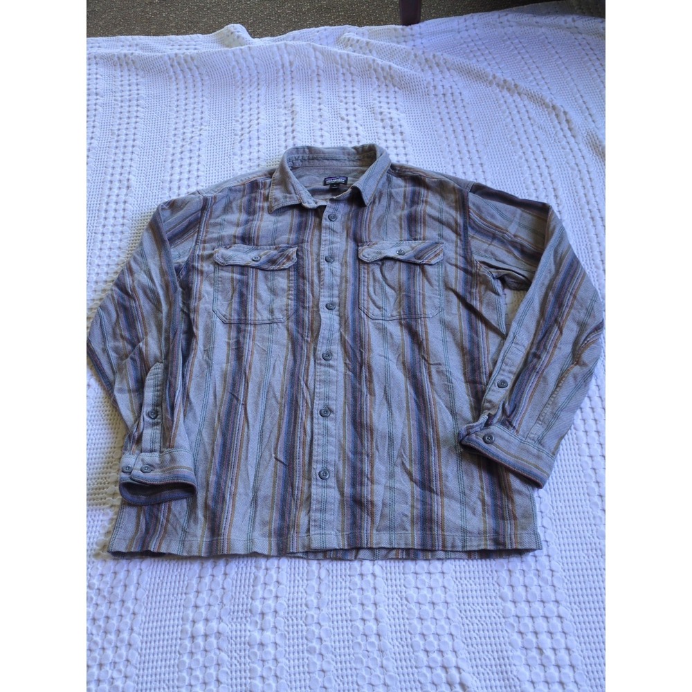 Patagonia Fjord Flannel Size Large Striped Button Up Multicolor Outdoors